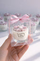 Velas de frascos con margaritas